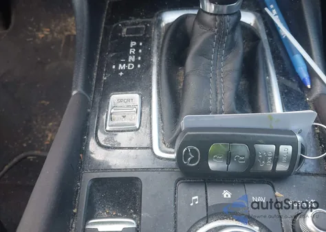 2018 Mazda Mazda3 Grand Touring z USA, uszkodzony, nr VIN 3MZBN1W3XJM216242